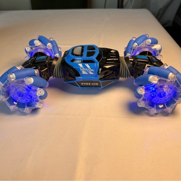 Power Extra RC Stunt Car 4WD Flips Lights Music Off Road Double Sided TESTED - Picture 3 of 3